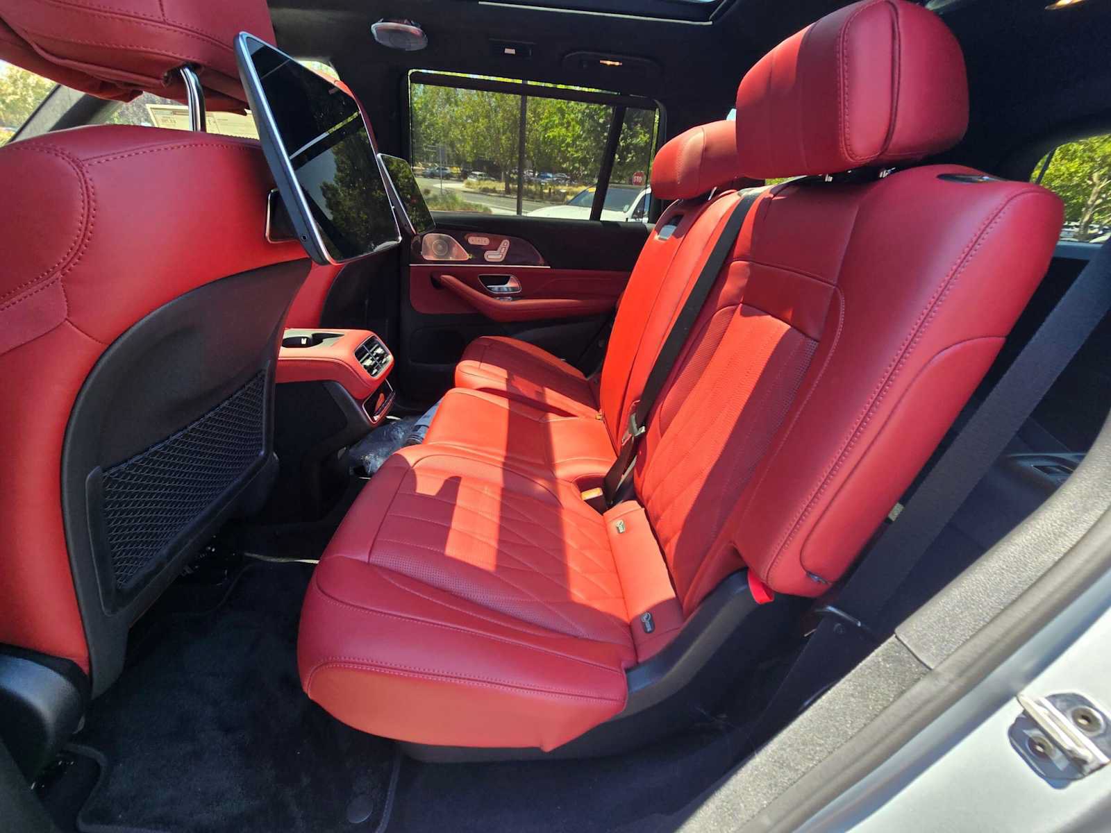 New 2026 Mercedes-Benz GLS 63 AMG 4MATIC image 19