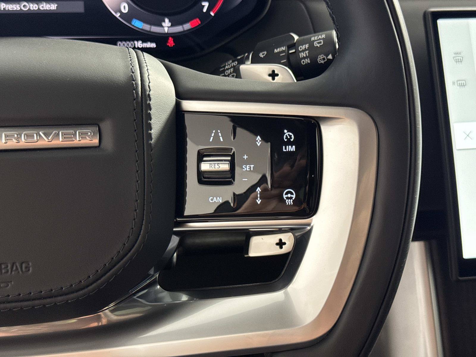 New 2027 Land Rover Range Rover SE AWD/4WD image 34