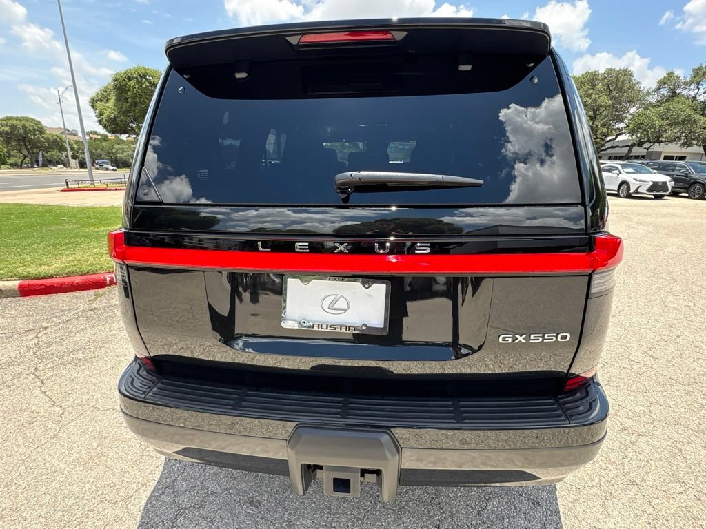 Certified 2026 Lexus GX 550 w/ Cold Area Package AWD/4WD image 4