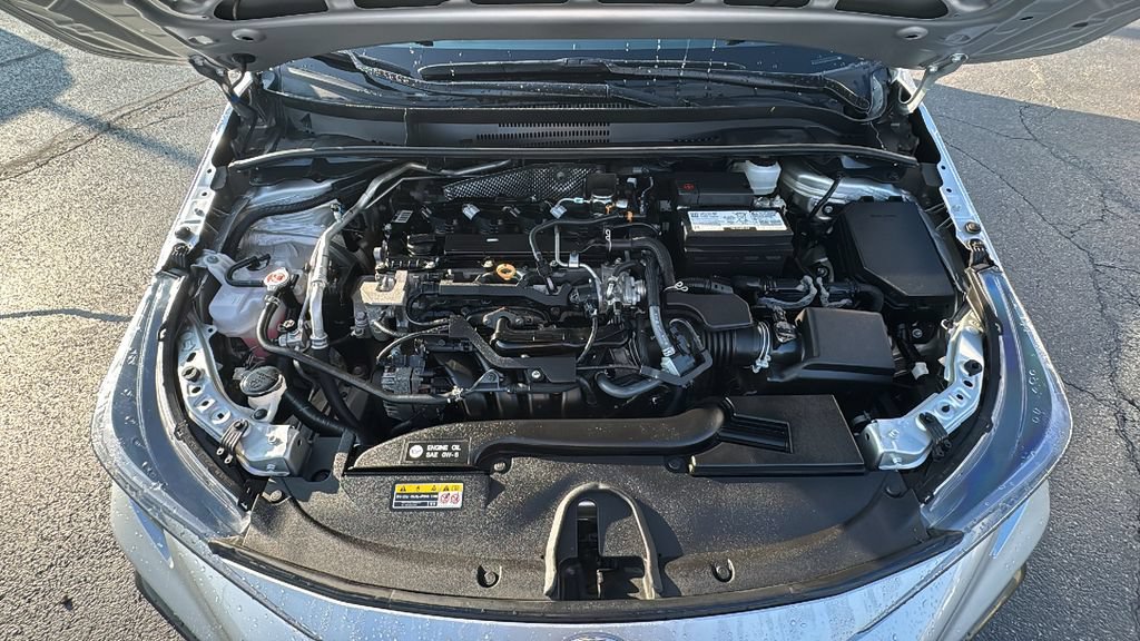 Used 2025 Toyota Corolla SE FWD image 31