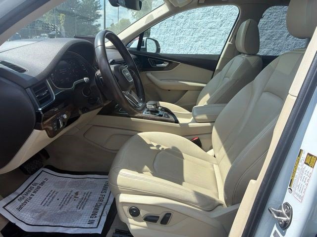 Used 2018 Audi Q7 3.0T Prestige AWD/4WD image 15