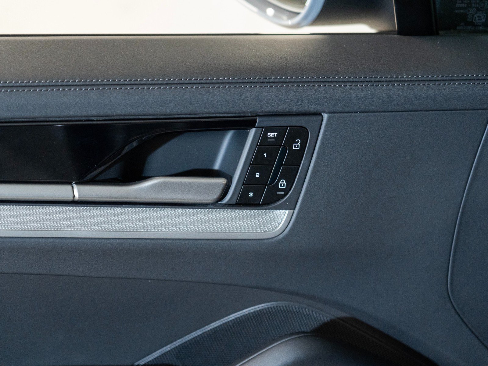 New 2026 Porsche Cayenne GTS AWD/4WD image 17