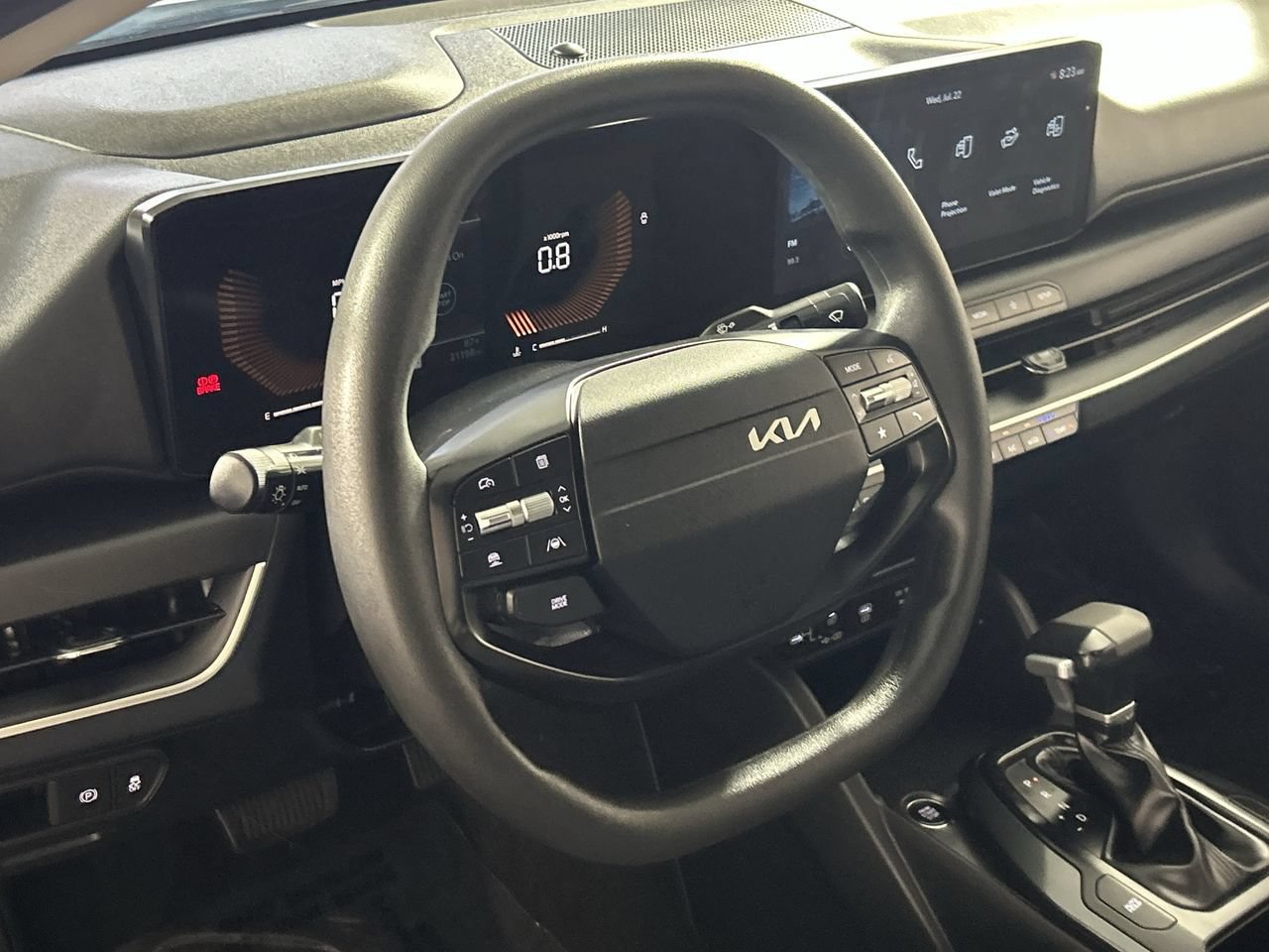 Used 2025 Kia K4 FWD image 13