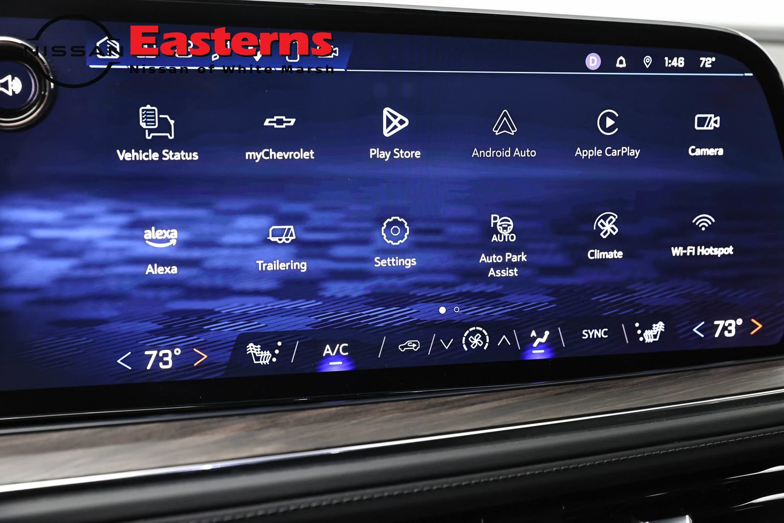 Used 2025 Chevrolet Suburban Z71 AWD/4WD image 18