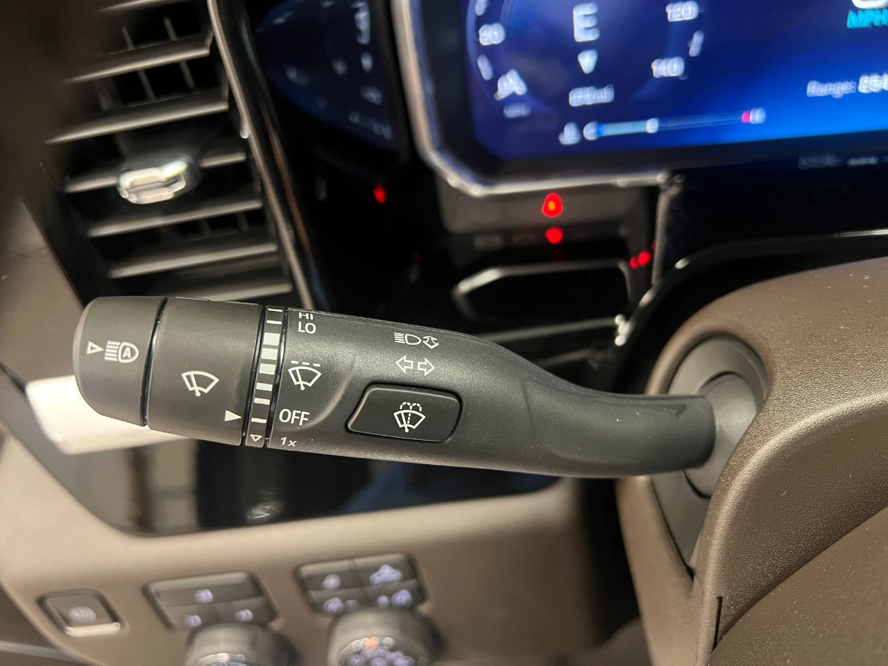 New 2026 Chevrolet Silverado 3500 LT w/ All Star Edition image 40