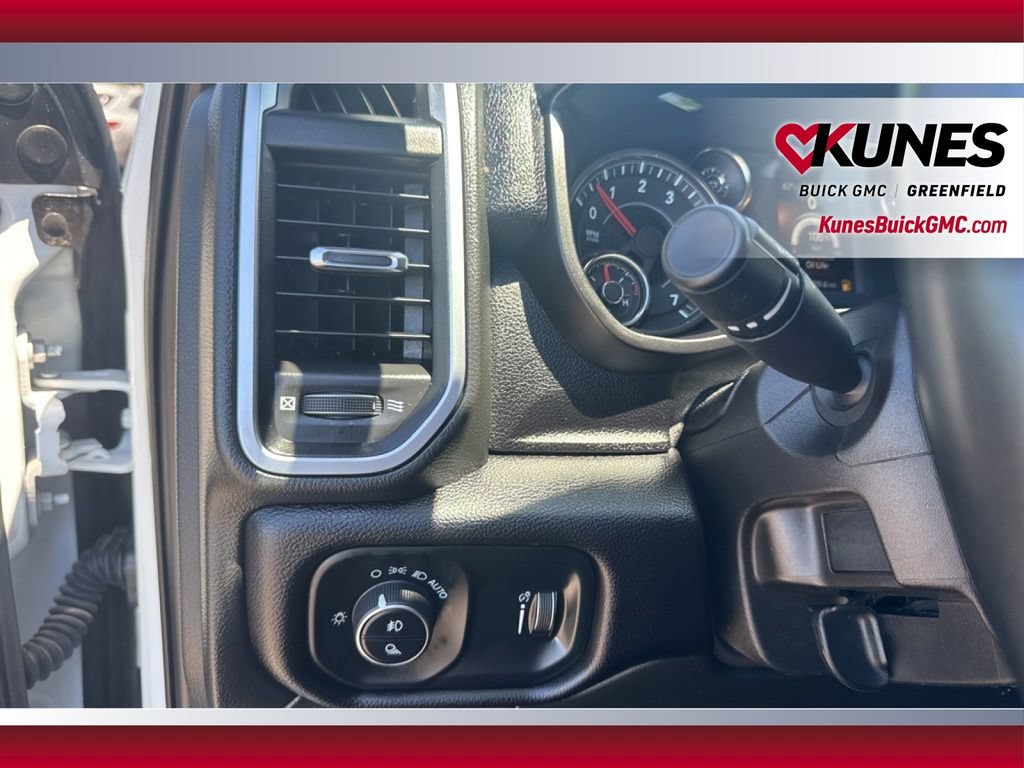 Used 2024 RAM 2500 Big Horn w/ Bed Utility Group AWD/4WD image 32
