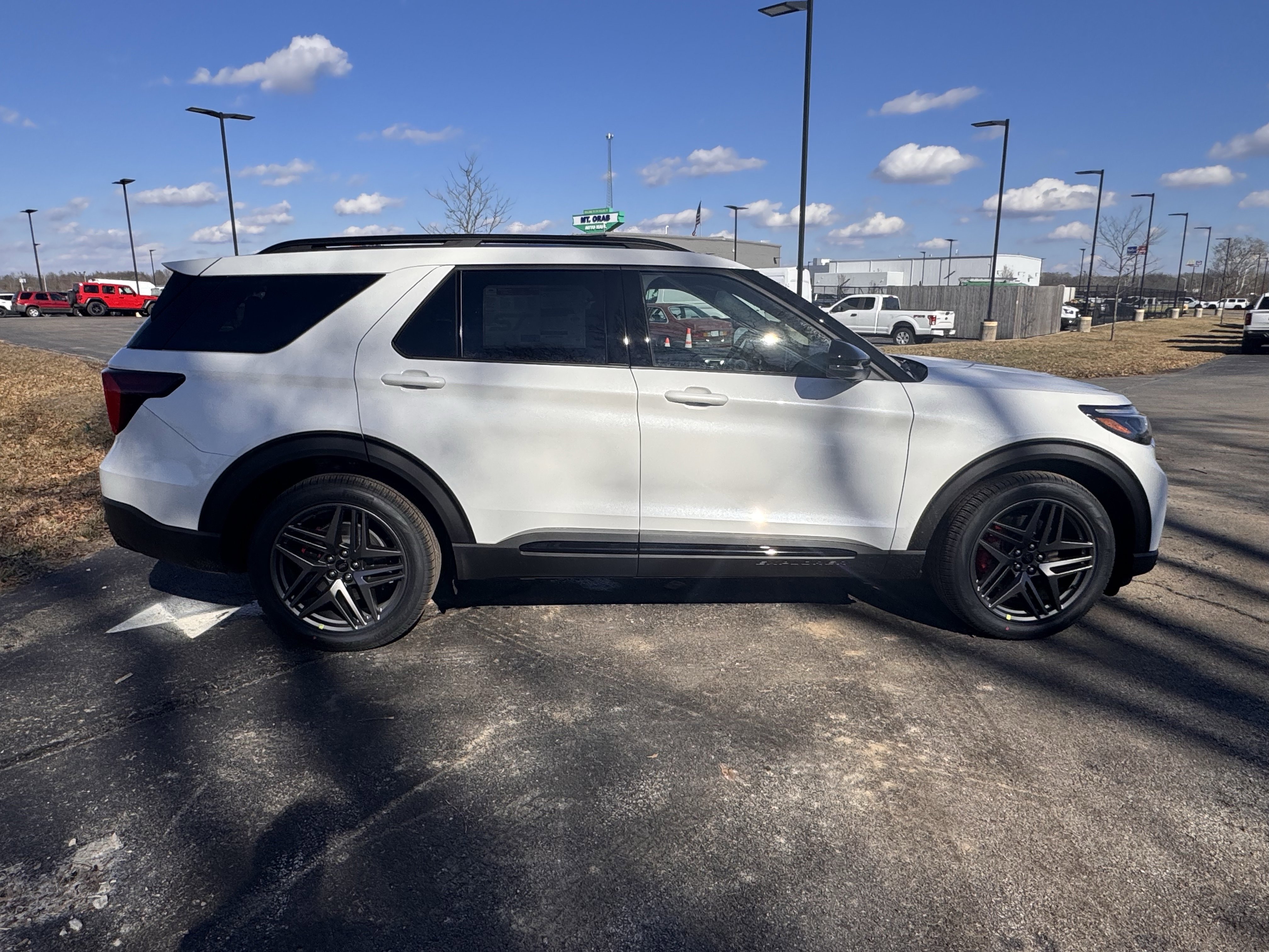 New 2026 Ford Explorer ST w/ Sun And Sound Package image 5