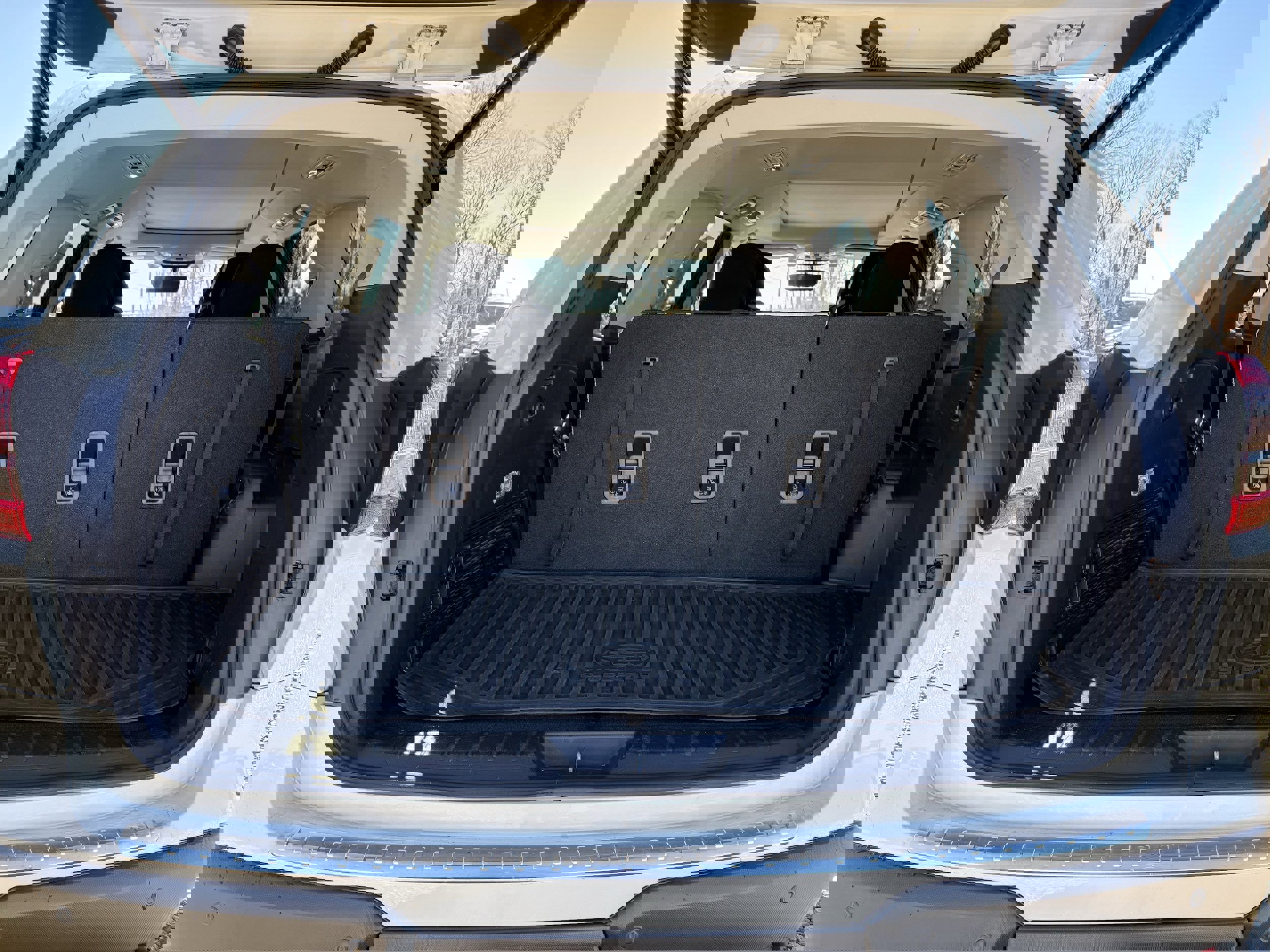 Used 2021 Subaru Ascent Premium w/ Sport Package image 12