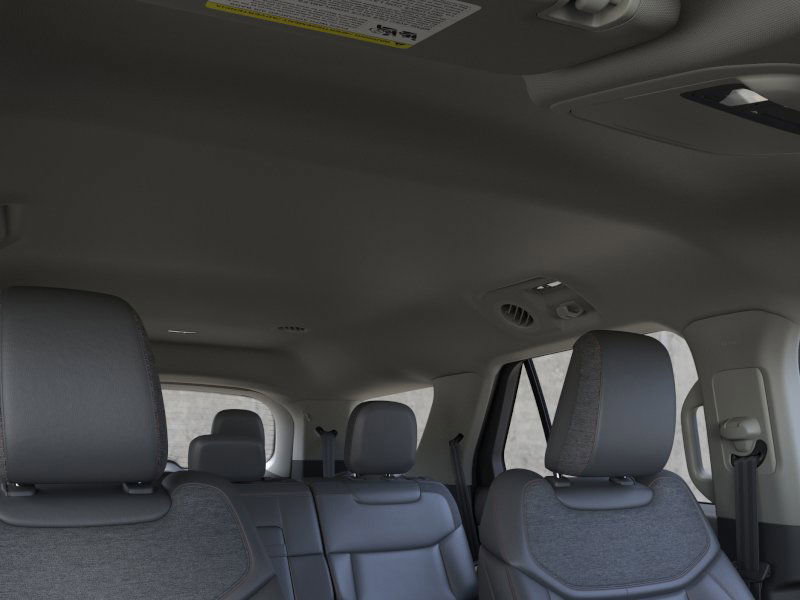 New 2025 Ford Explorer Active w/ Active Comfort Package image 22
