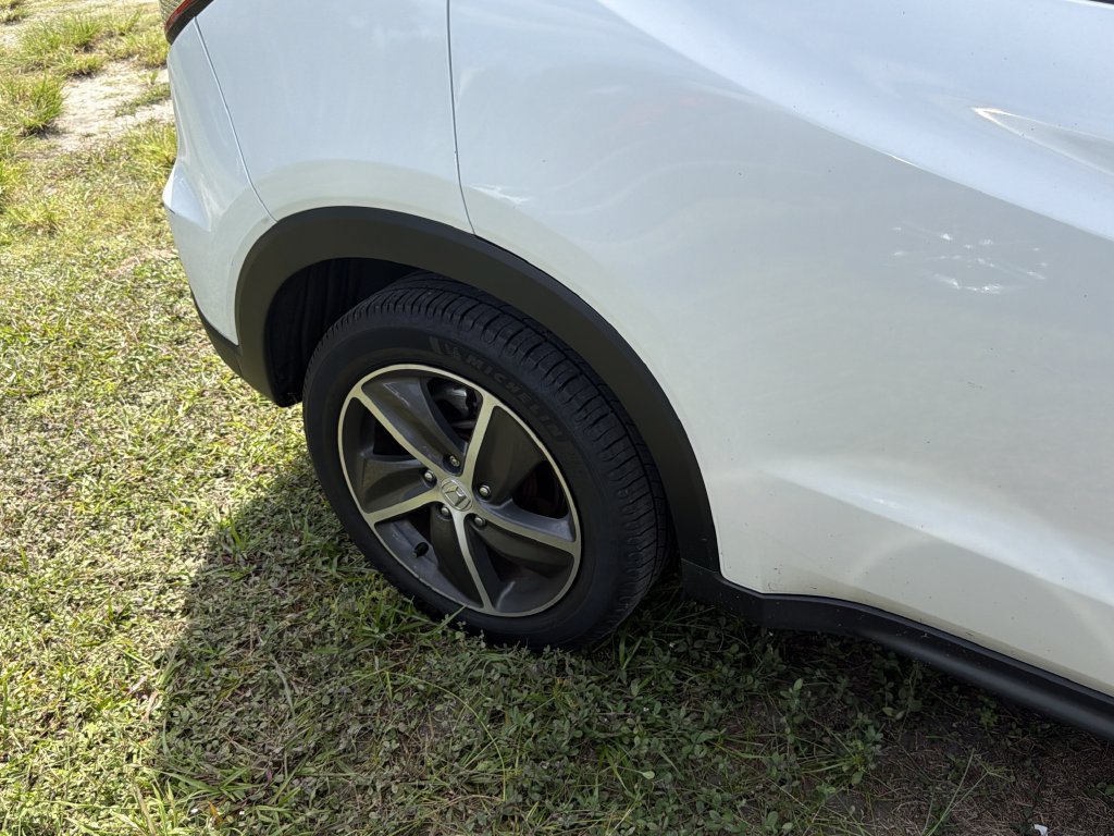 Used 2022 Honda HR-V EX image 4