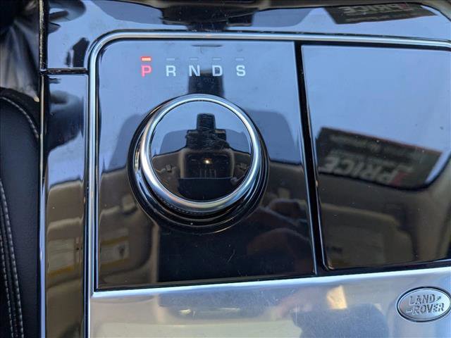 Used 2018 Land Rover Range Rover Velar S image 12