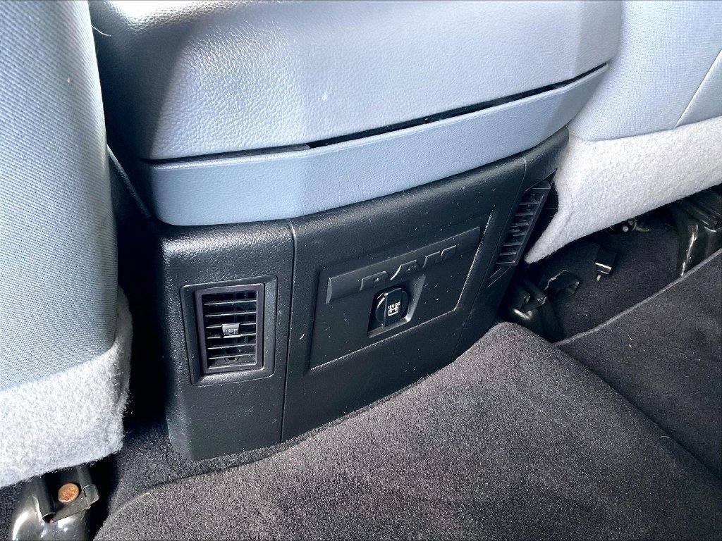 Used 2019 RAM 1500 Big Horn AWD/4WD image 25