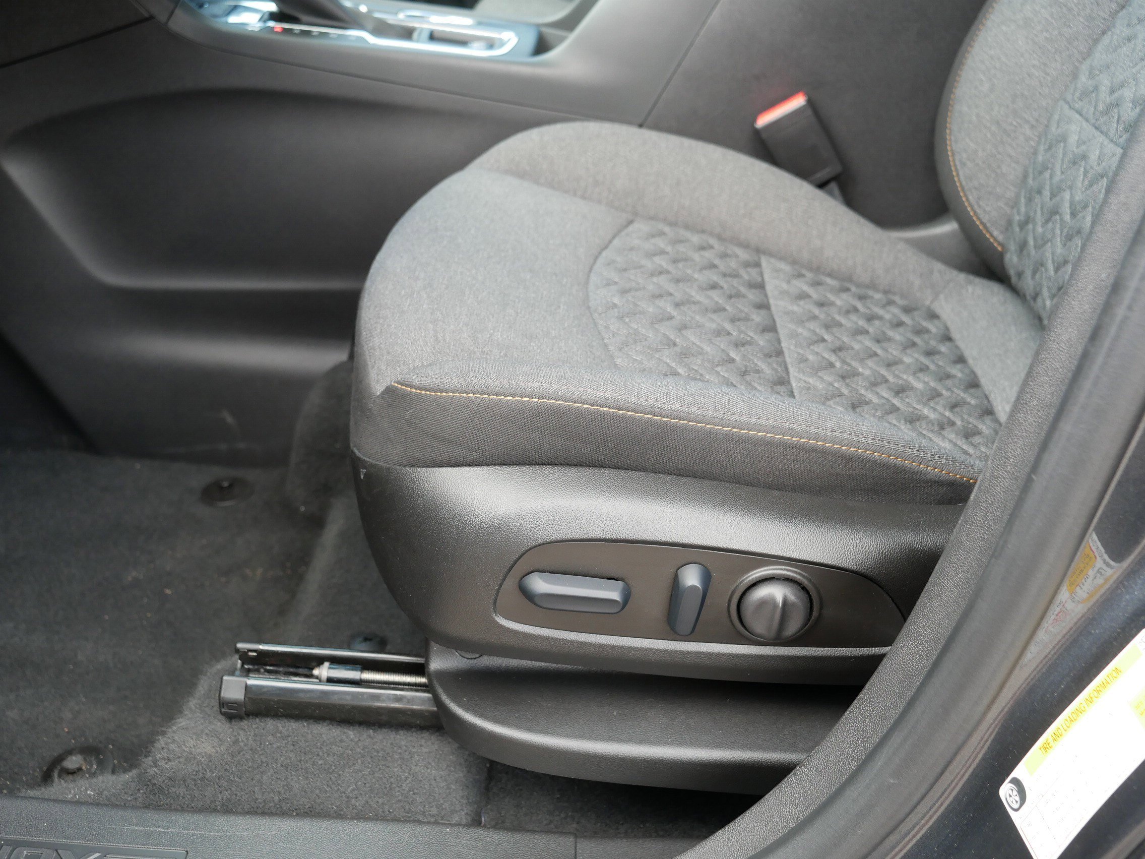 Used 2023 Chevrolet Equinox LT AWD/4WD image 20
