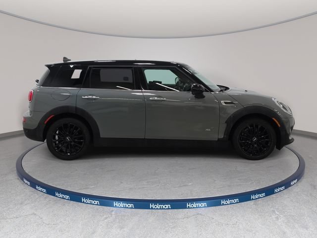 Used 2019 MINI Cooper Clubman ALL4 w/ Premium Package AWD/4WD image 5