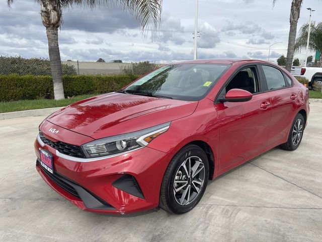 Used 2023 Kia Forte LXS image 4