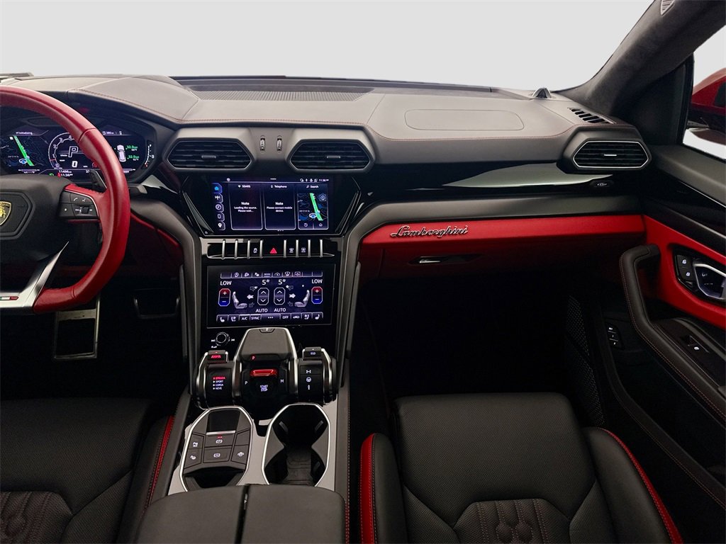 Used 2024 Lamborghini Urus S image 24