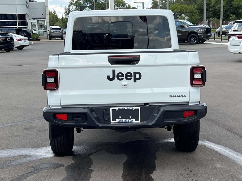 New 2026 Jeep Gladiator Sport AWD/4WD image 5