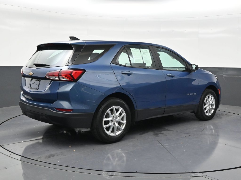 Used 2024 Chevrolet Equinox LS FWD image 5