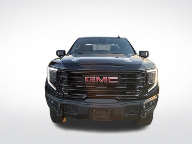 Used 2023 GMC Sierra 1500 AT4X image 12