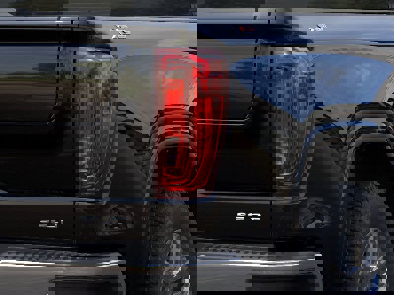 New 2026 GMC Sierra 1500 SLT w/ SLT Premium Plus Package image 11