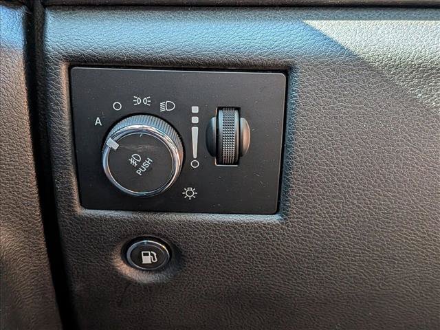 Used 2018 Jeep Grand Cherokee Altitude RWD image 10