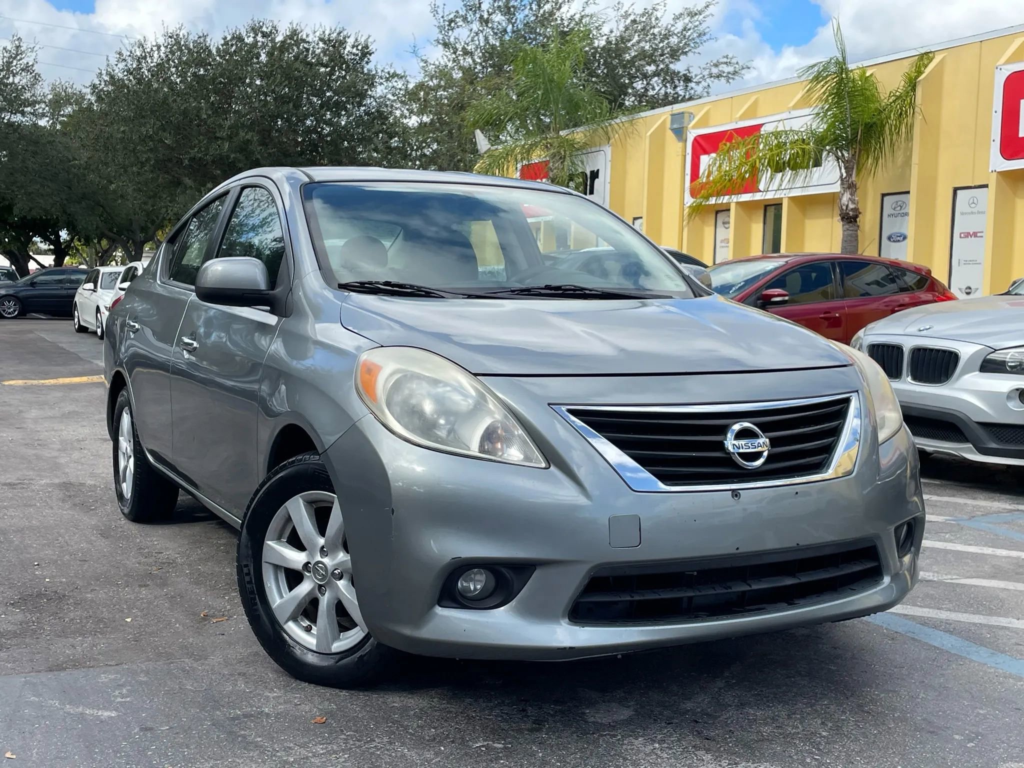 Used 2012 Nissan Versa SL