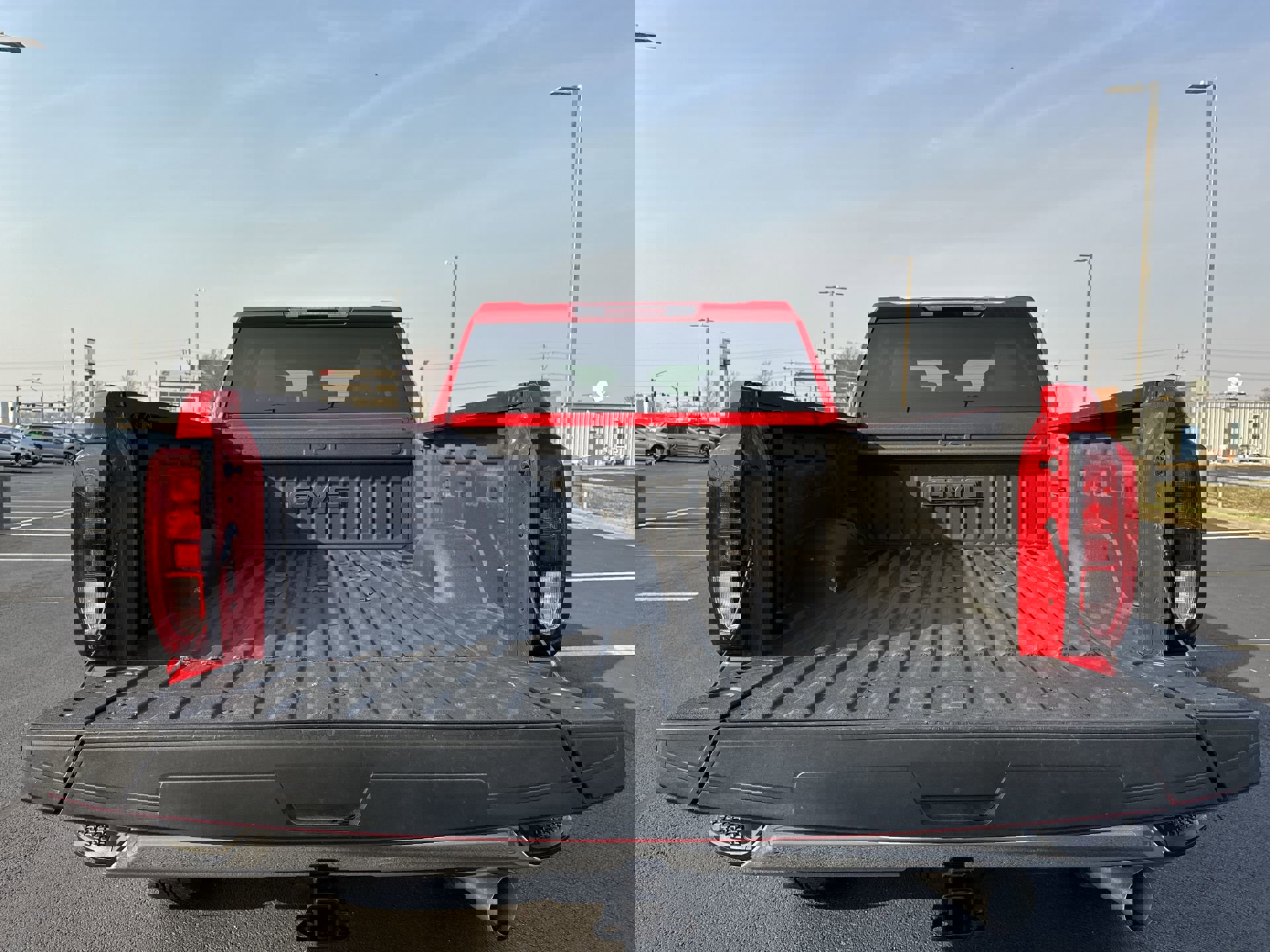 Used 2025 GMC Sierra 2500 SLE image 24