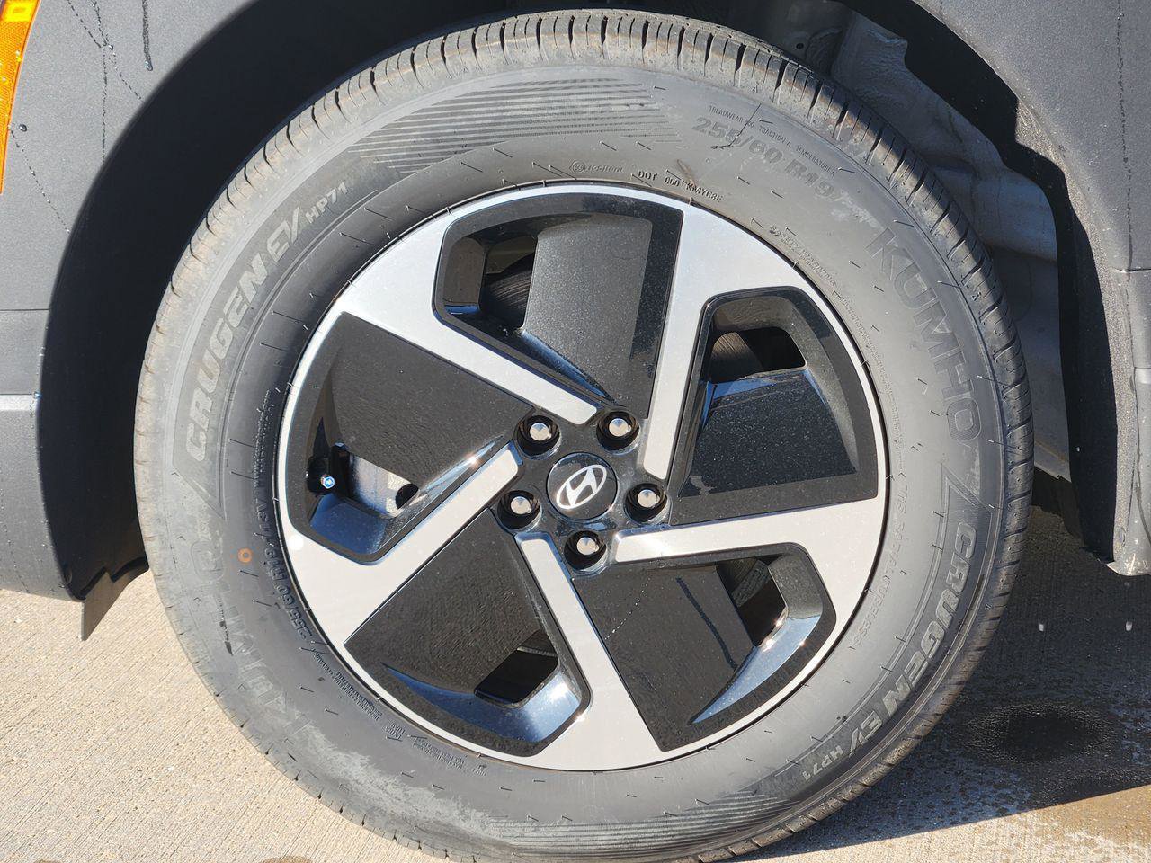 New 2026 Hyundai Ioniq 9 S image 7