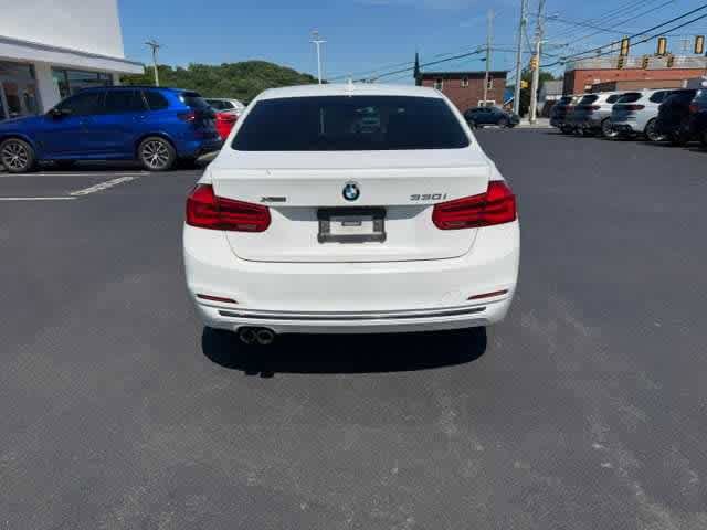 Used 2018 BMW 330i xDrive Sedan w/ Convenience Package AWD/4WD image 7