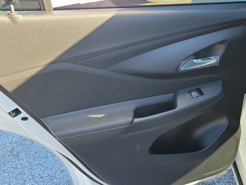 New 2025 Buick Envista Sport Touring FWD image 10
