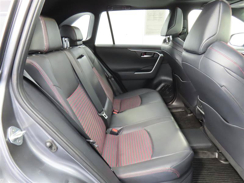 Used 2023 Toyota RAV4 XSE AWD/4WD image 30