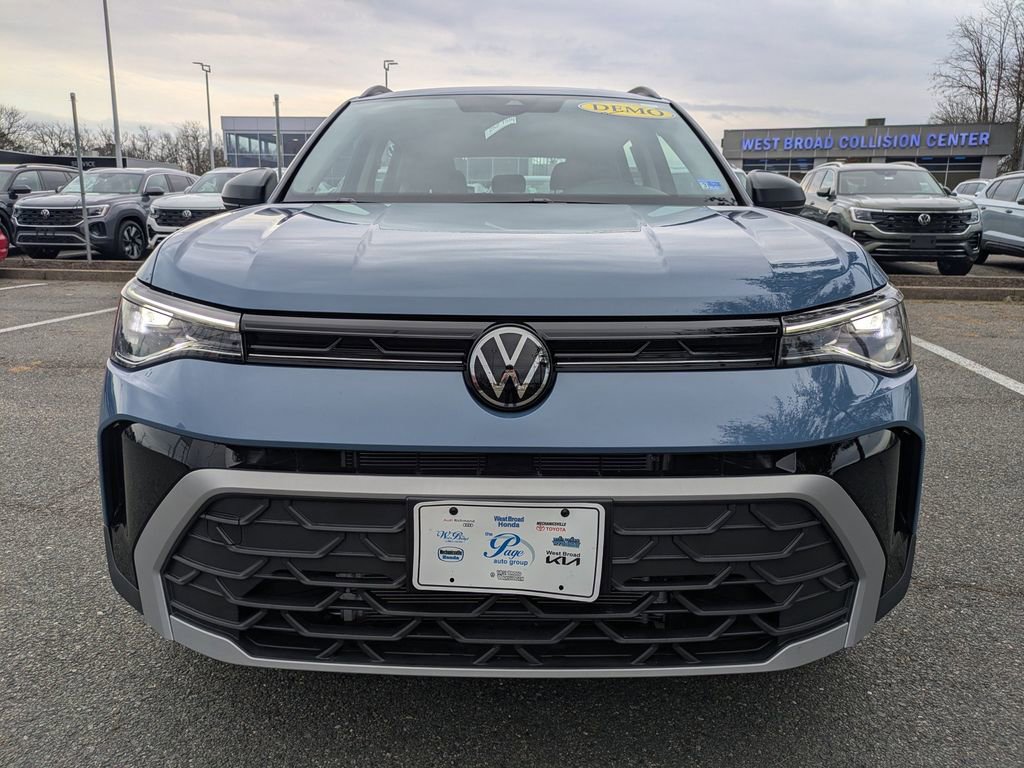 Certified 2025 Volkswagen Taos S image 9