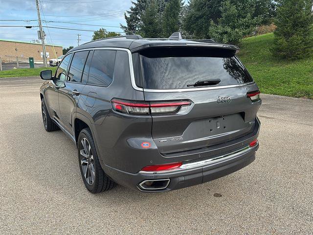 Used 2023 Jeep Grand Cherokee L Overland AWD/4WD image 2