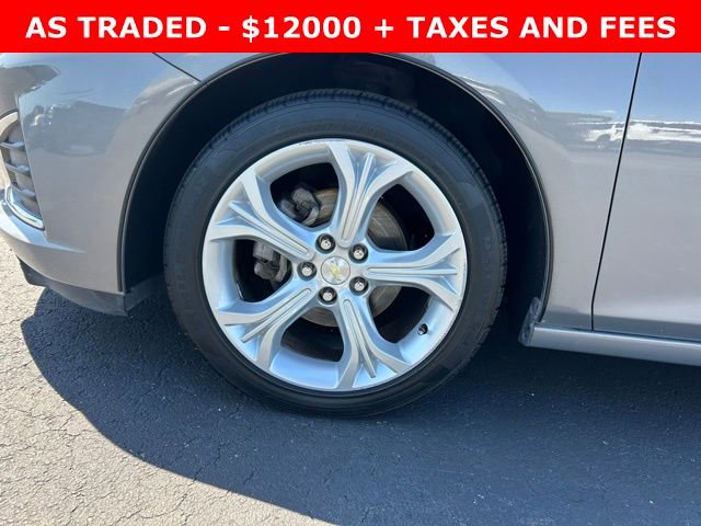 Used 2019 Chevrolet Cruze Premier image 9