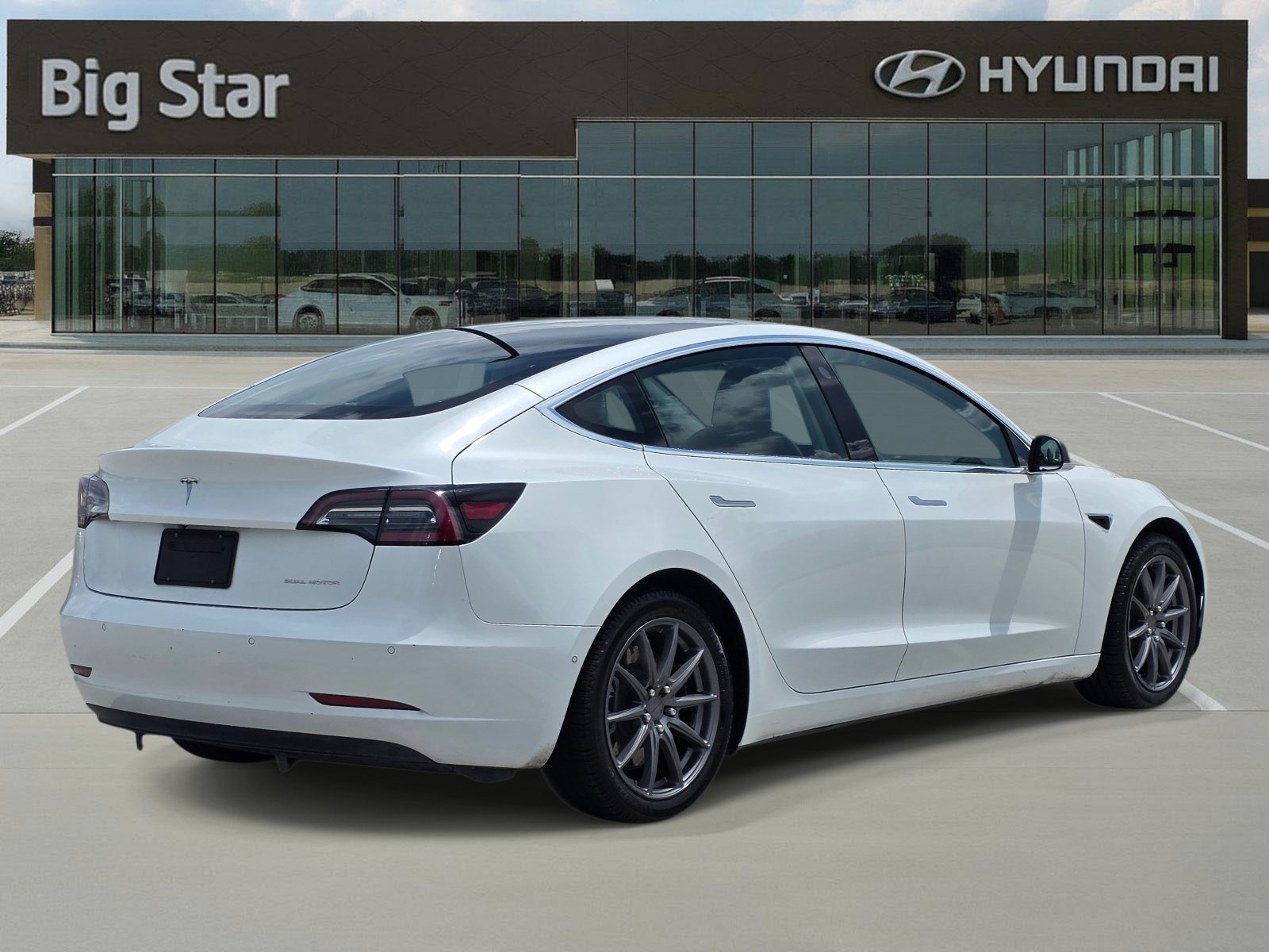 Used 2020 Tesla Model 3 Long Range AWD/4WD image 4