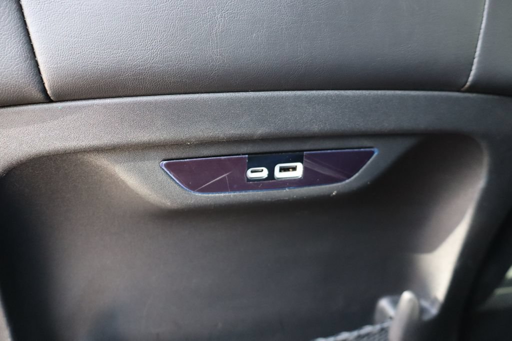 Used 2026 Chrysler Pacifica Select FWD image 42