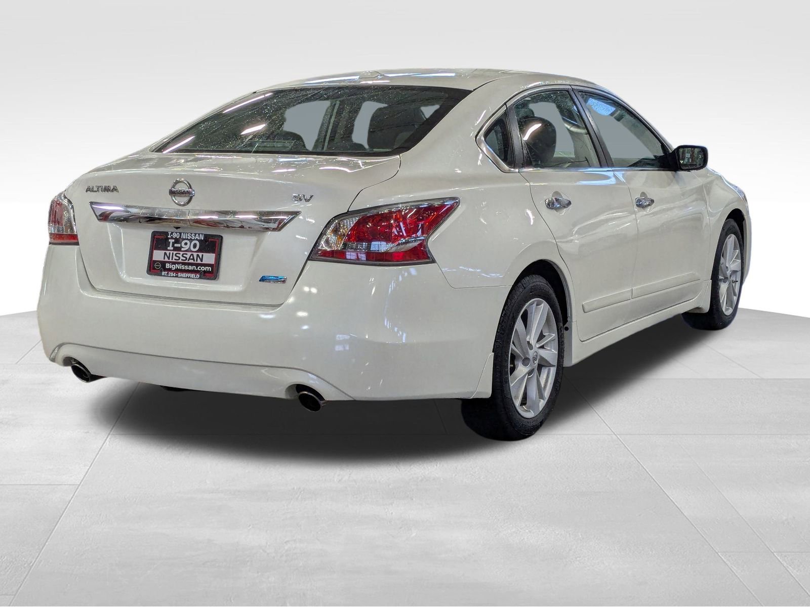 Used 2014 Nissan Altima 2.5 SV image 7