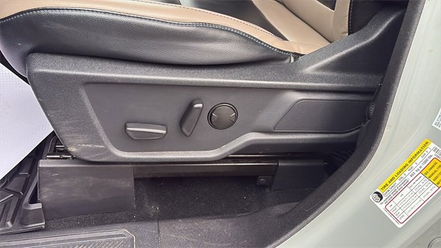 Used 2023 Ford Bronco Wildtrak image 20