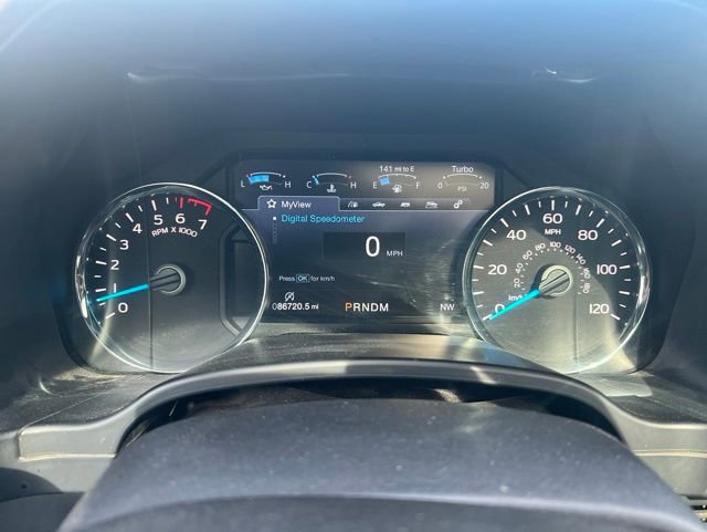 Used 2017 Ford F150 Lariat w/ Equipment Group 502A Luxury AWD/4WD video 2