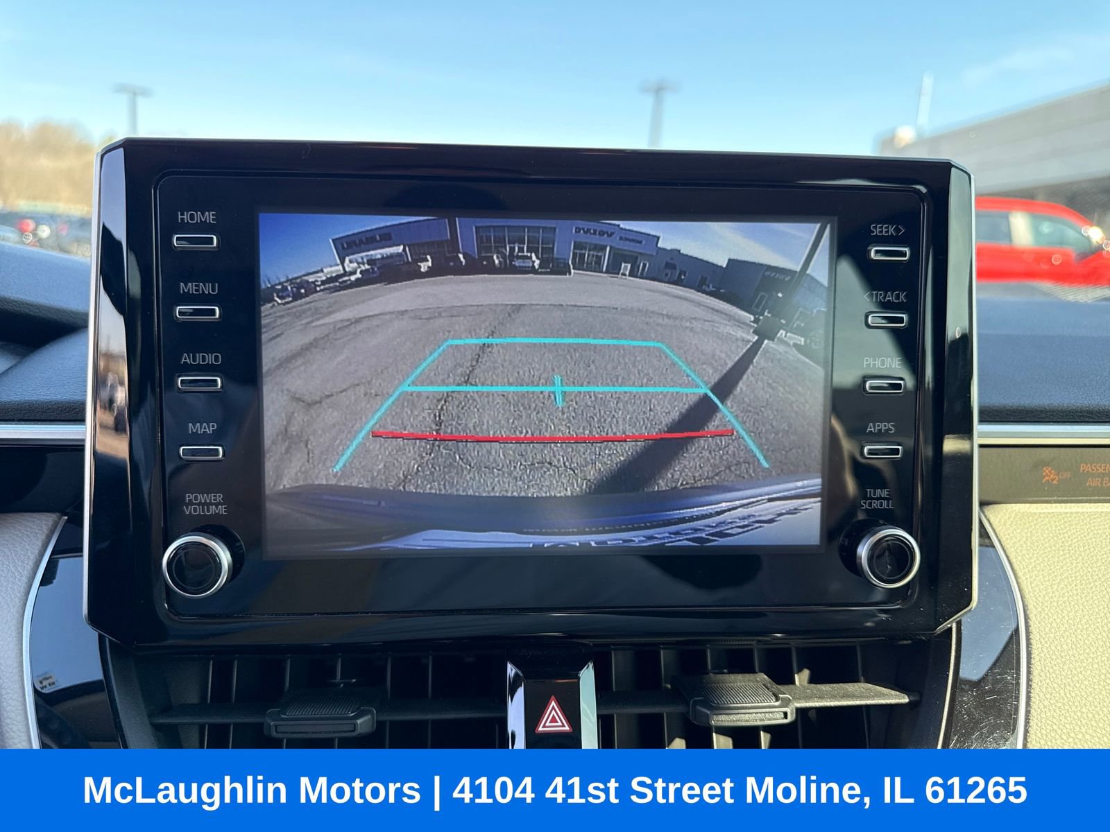 Used 2020 Toyota Corolla LE w/ LE Premium Package image 19