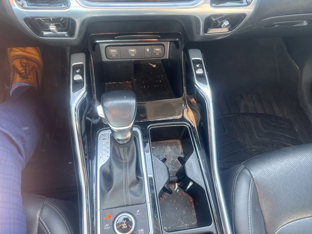 Used 2022 Kia Sorento SX image 13