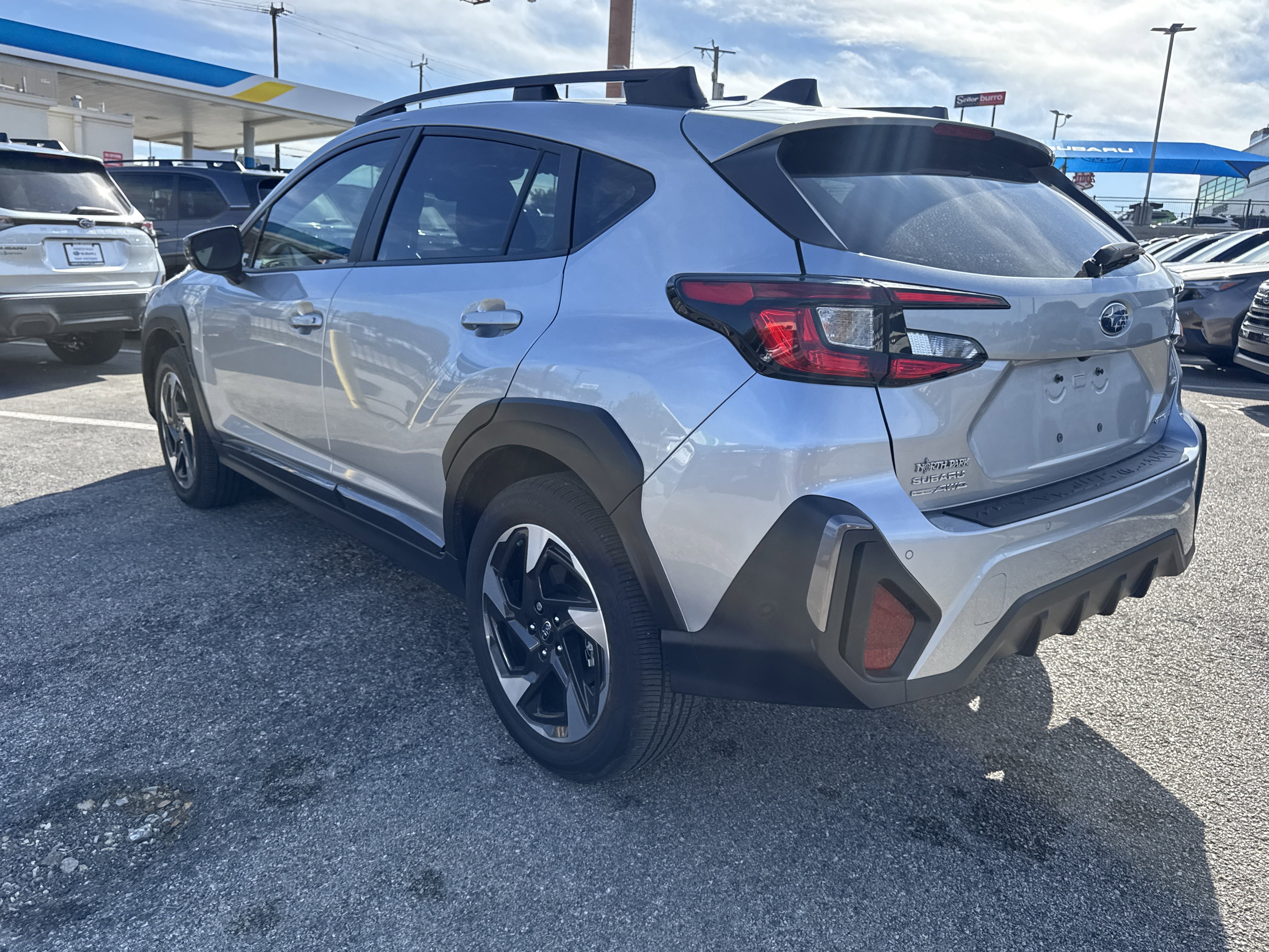 Certified 2025 Subaru Crosstrek 2.5i Limited w/ Crosstrek Mirror Package image 5