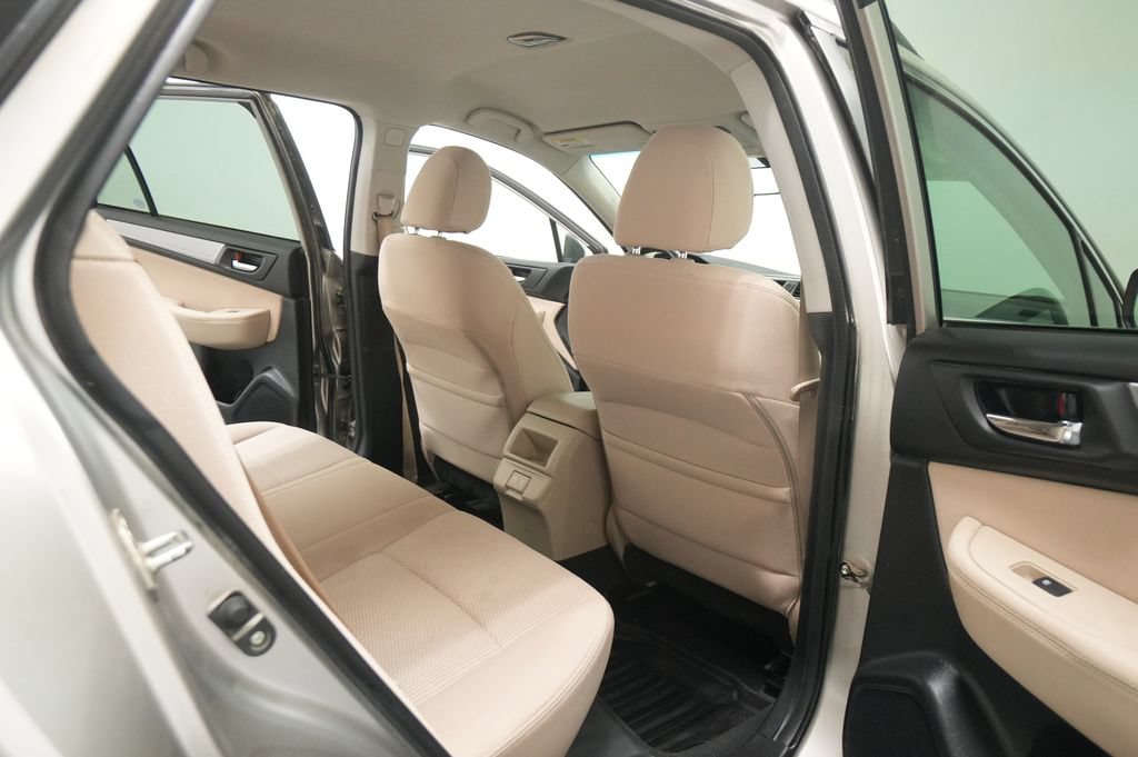 Used 2019 Subaru Outback 2.5i Premium AWD/4WD image 25