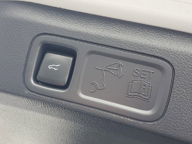 Used 2024 Ford Expedition Limited AWD/4WD image 39