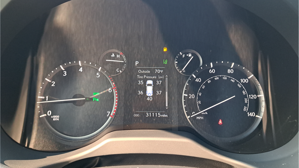 Used 2023 Lexus GX 460 Premium w/ Premium Package AWD/4WD image 31