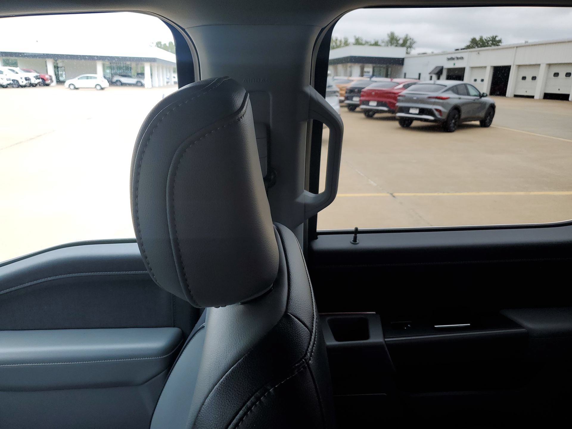 Used 2021 Ford F150 Lariat AWD/4WD image 12