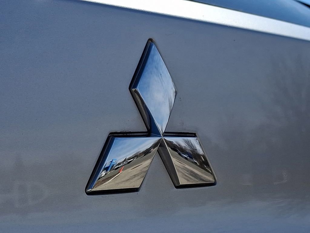 Used 2023 Mitsubishi Eclipse Cross ES image 29