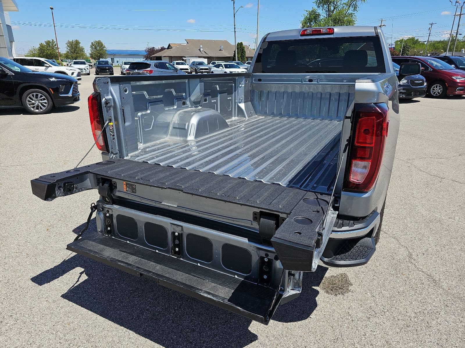 Used 2026 GMC Sierra 1500 Pro w/ Pro Value Package AWD/4WD image 28