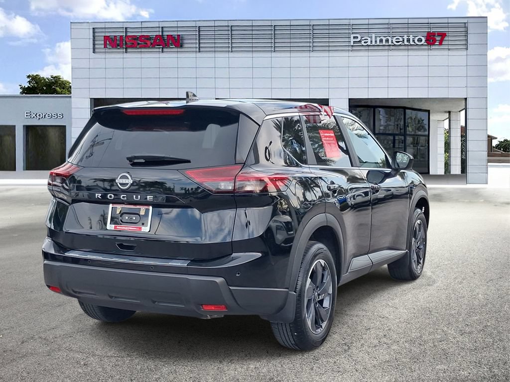 Certified 2025 Nissan Rogue SV FWD image 6