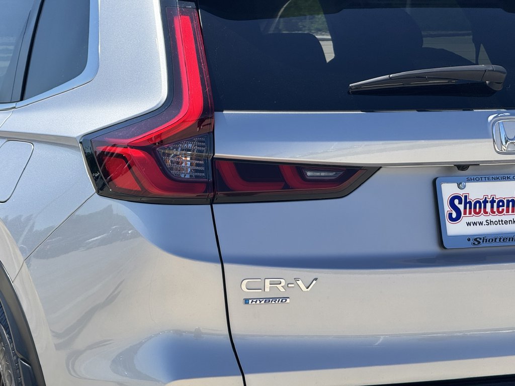 Used 2025 Honda CR-V Sport image 10